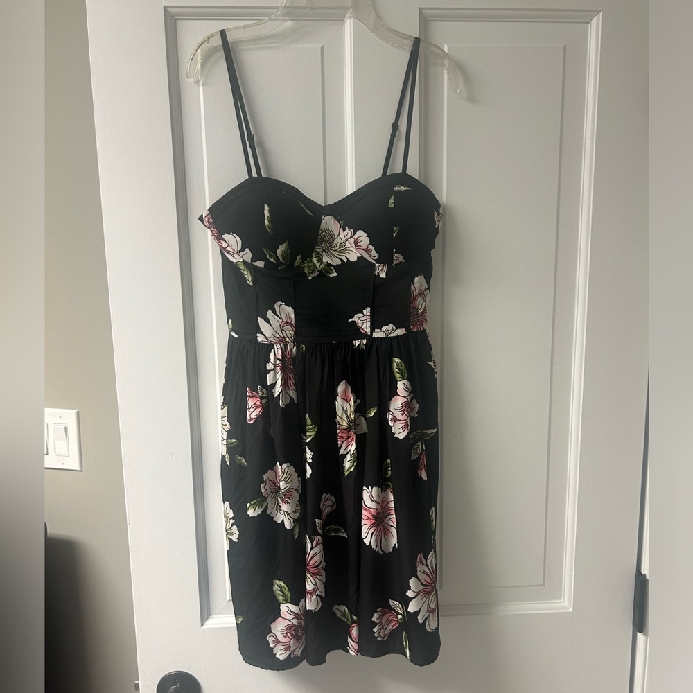 Brand new, floral, summer dress